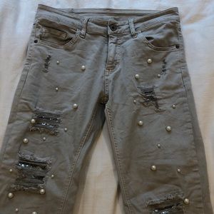 Grey pearl jeans